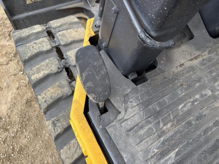 komatsu-pc50uu-1-image-31