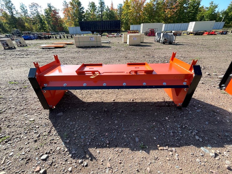 #8238-•-new-kc-8'-skid-steer-pusher-image-2