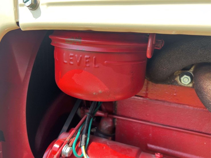 farmall-340-image-94