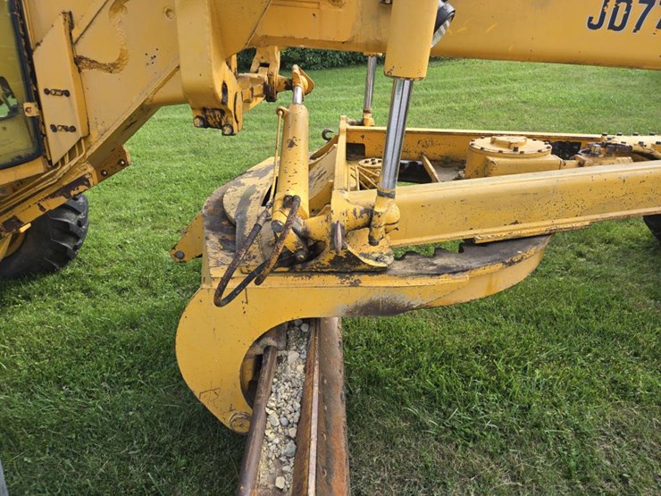 #1232-•-john-deere-jd770-grader-image-28
