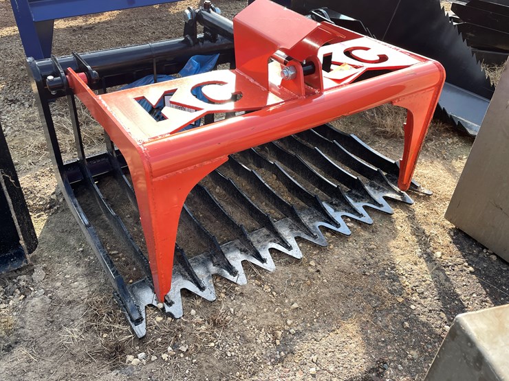 #3026-•-kc-grapple-bucket-image-2