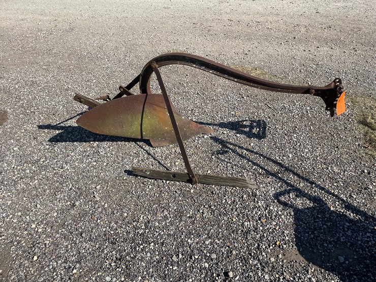 #6633-•-vintage-plow-image-1