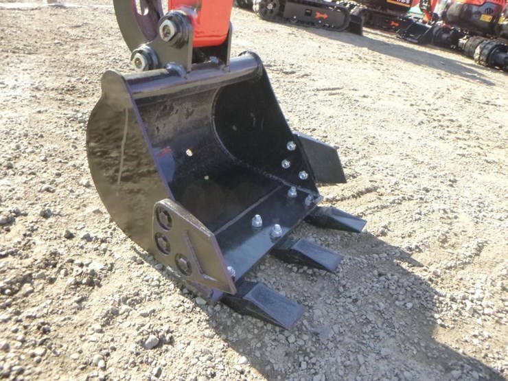 2025-tpm-16-hydraulic-excavator-image-9