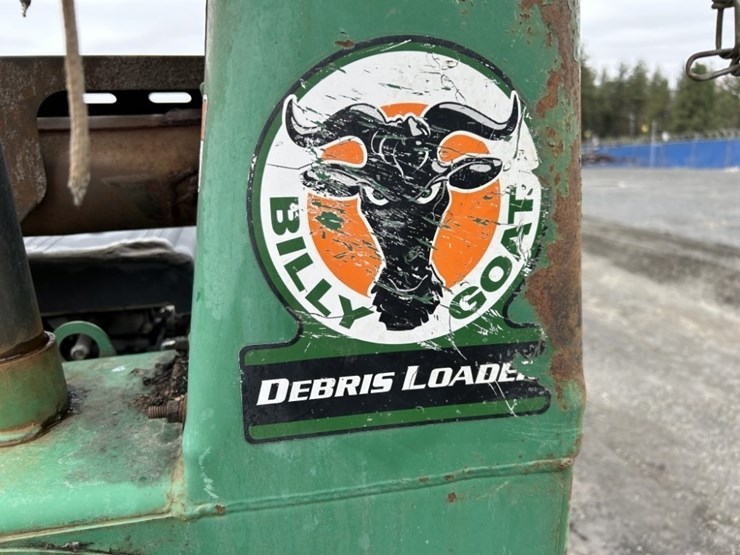billy-goat-dl2500s-towable-debris-loader-image-12