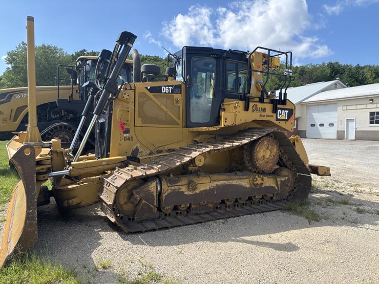 2018-caterpillar-d6t-lgp-image-2
