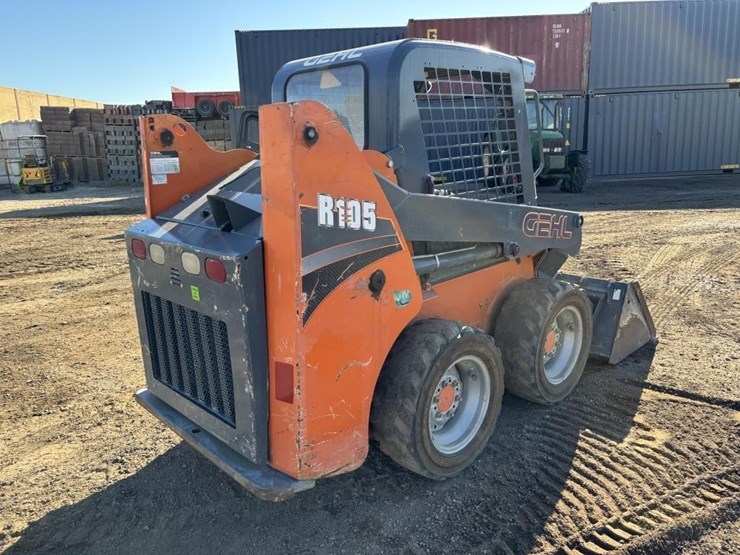2019-gehl-rt105-image-3