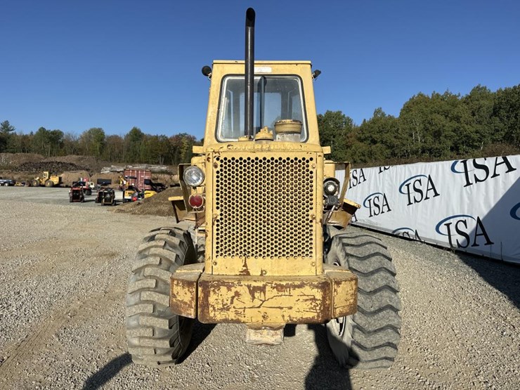 1980-caterpillar-930-image-4