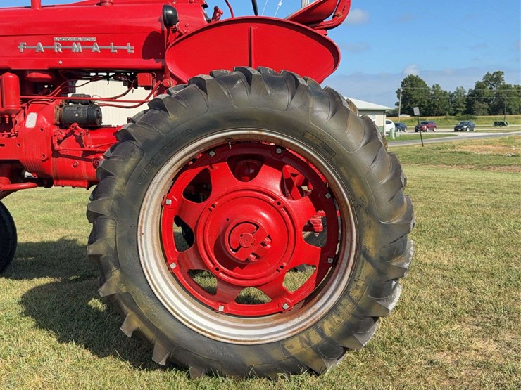 farmall-400-diesel-high-crop-image-15