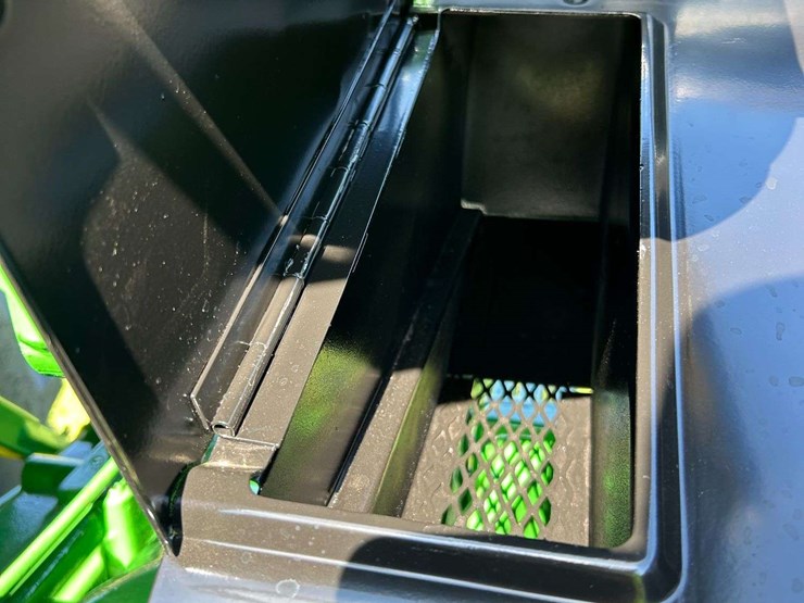 john-deere-4240-image-16