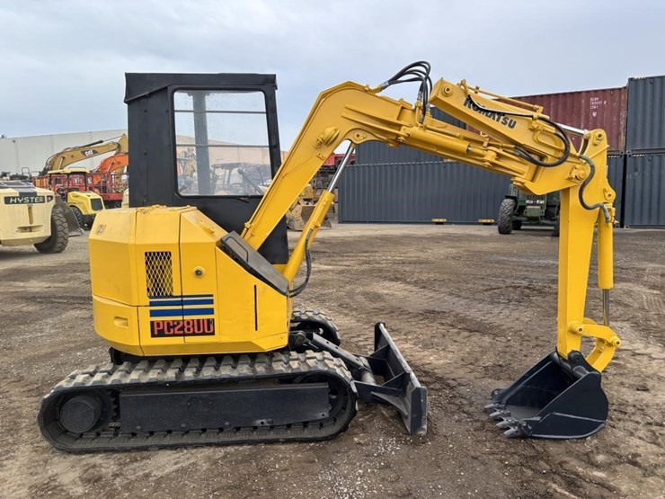 komatsu-pc28uu-image-7