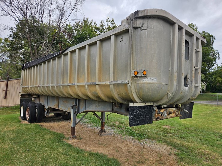 1977-fruehauf-28'-end-dump-image-23