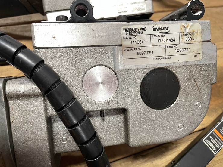 #5515-•-(2)-gear-reduction-pc-motor-(cw)-image-8