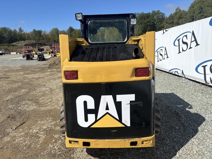 caterpillar-236-image-4