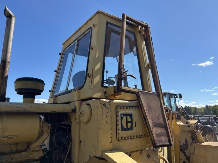 caterpillar-930-image-48