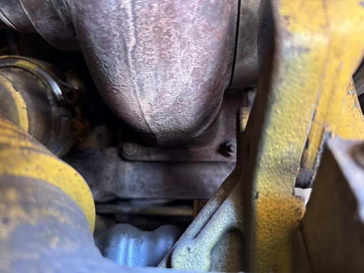 2018-deere-844k-image-45