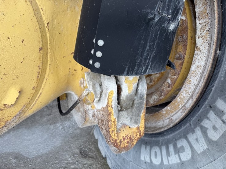 komatsu-hd465-5-image-115