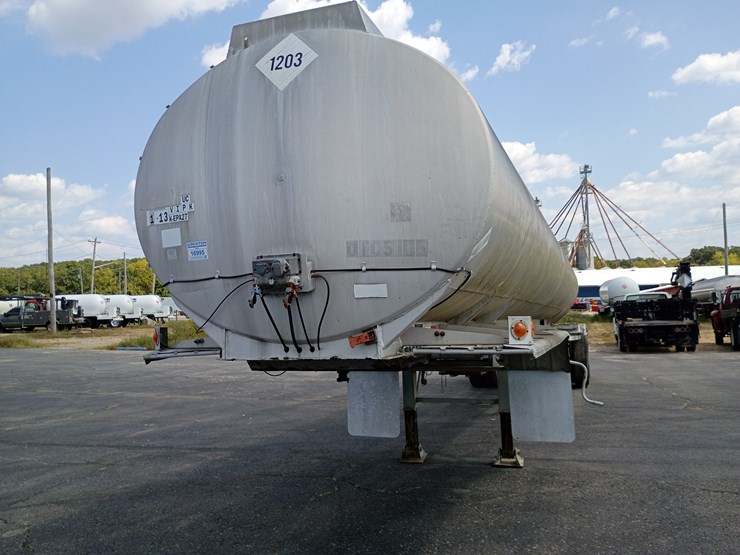 #16995-•-1984-fuel-semi-trailer-image-24