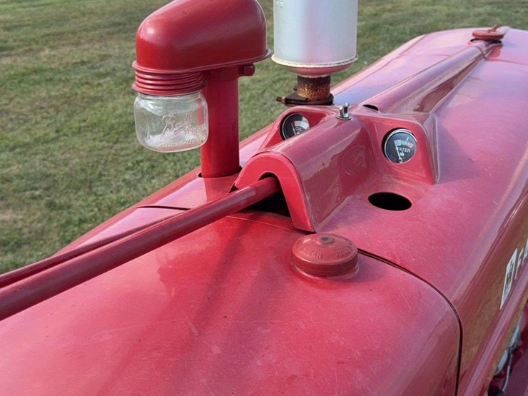 farmall-mv-image-50