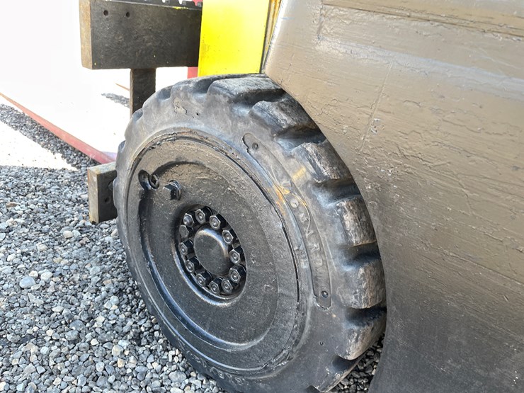 #1039-•-hyster-lp-forklift-image-8