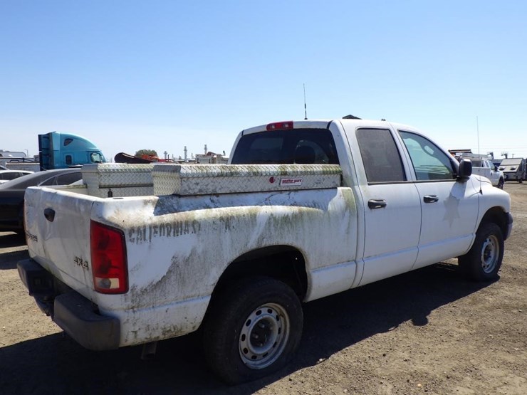 2003-dodge-ram-1500-image-3