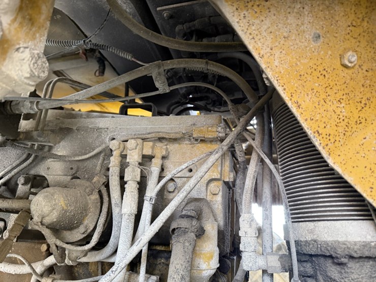 komatsu-hd465-5-image-83