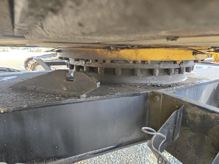 2006-caterpillar-m318-image-38