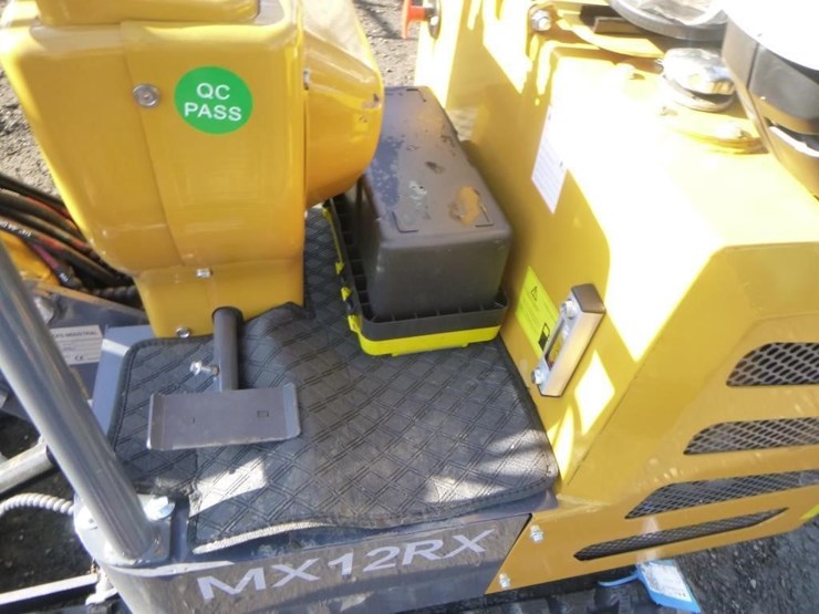 2025-agt-mx12rx-hydraulic-excavator-image-20