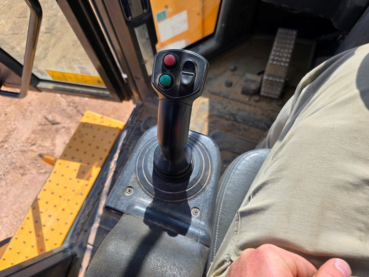 2019-hyundai-hl955tm-image-90