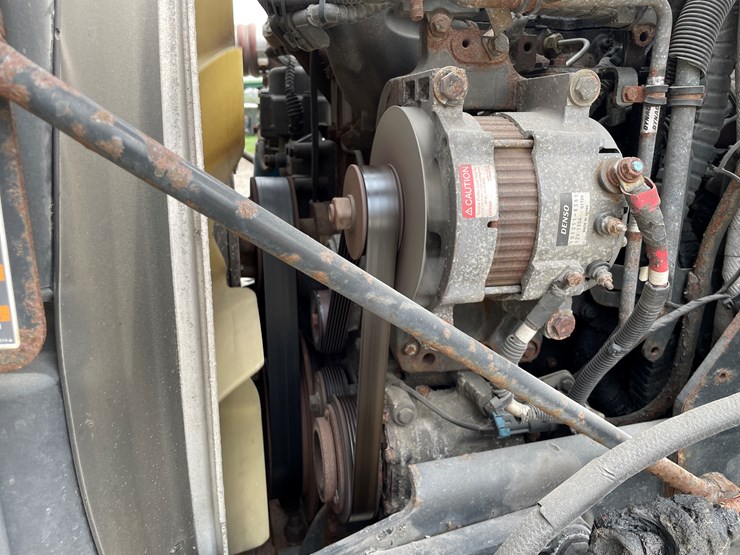 2013-kenworth-t700-image-41