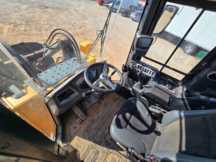 2019-hyundai-hl955tm-image-81