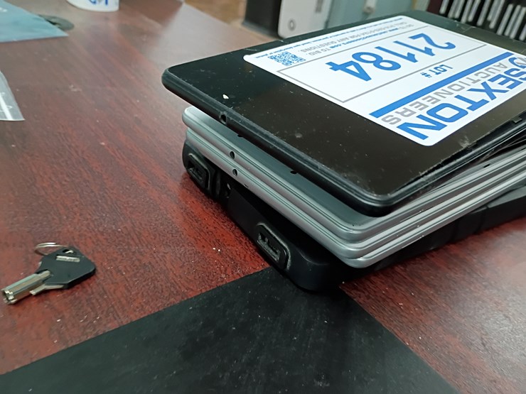 #21184-•-7--tablets-[damaged]-image-5