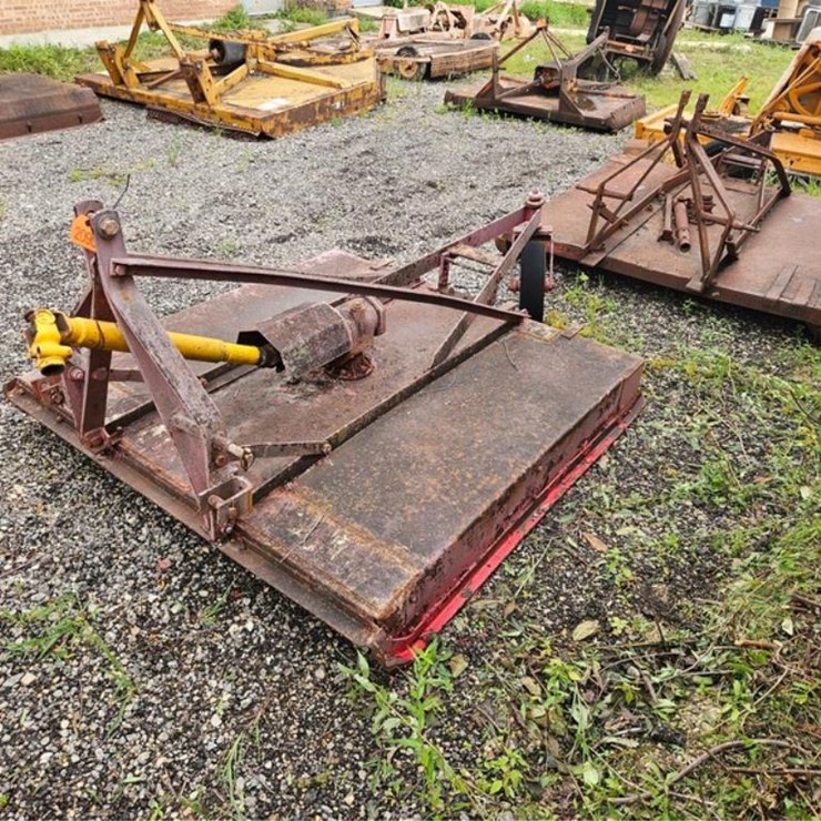 #2090 • 62" 3pt Rotary Cutter