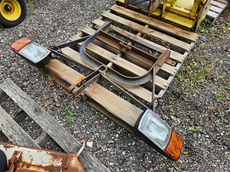 #2049-•-snow-plow-frame-image-6