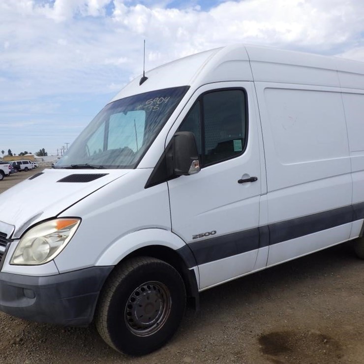 2008 DODGE SPRINTER 2500
