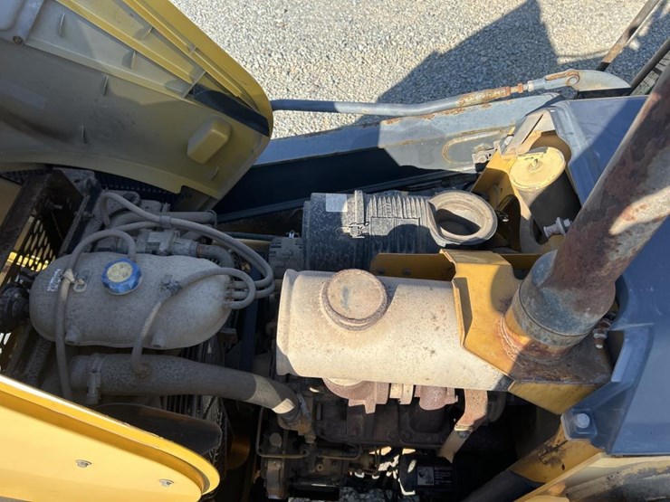 2008-deere-310sj-image-42