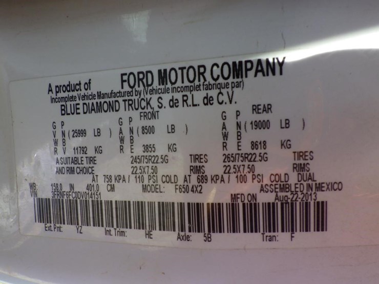 2013-ford-f650-image-16