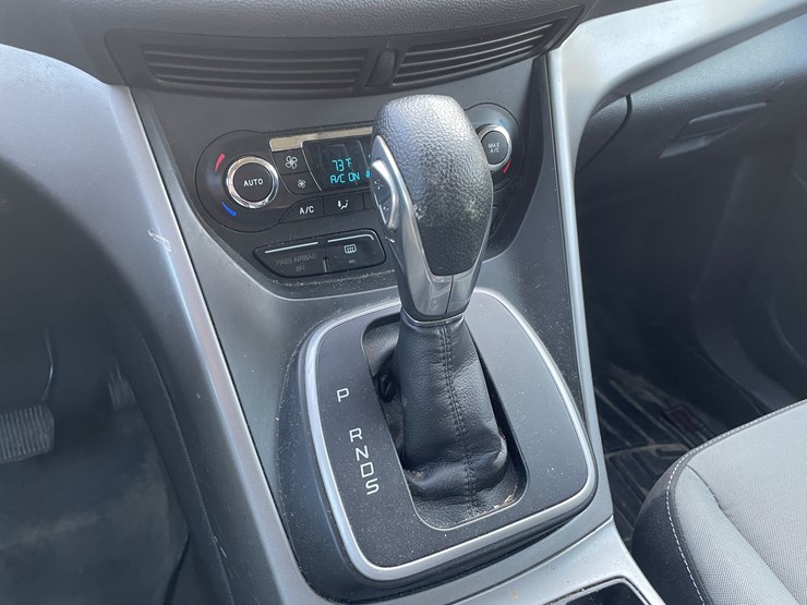 2013-ford-escape-se-image-41