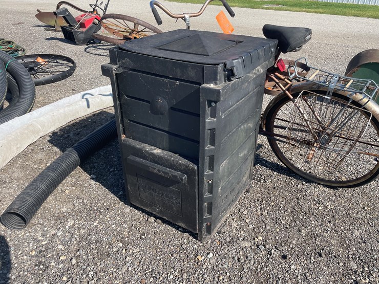 #6641-•-compost-bin-image-1