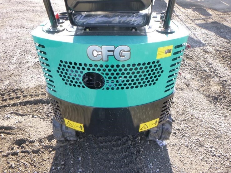 2025-agt-qh12r-hydraulic-excavator-image-17