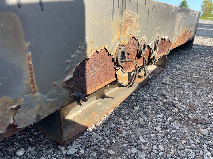 #6698-•-rear-truck-step-bumper-image-5