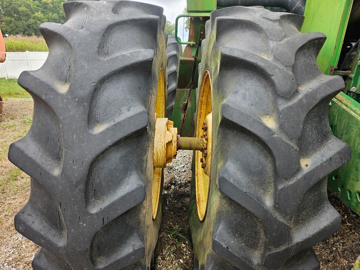 john-deere-8760-image-77