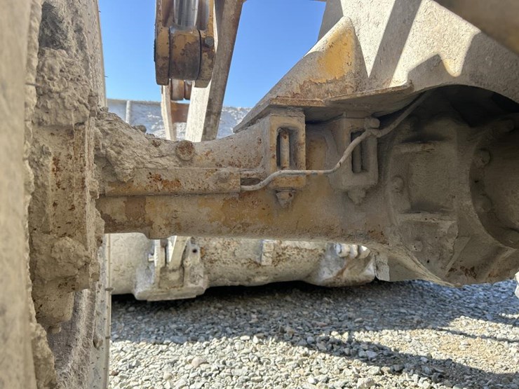 1980-caterpillar-930-image-51