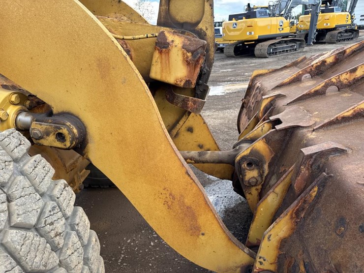 caterpillar-950h-image-13