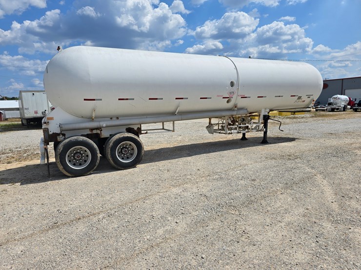 #16593-•-1970-mississippi-tank-company-gas-tank-trailers-image-36