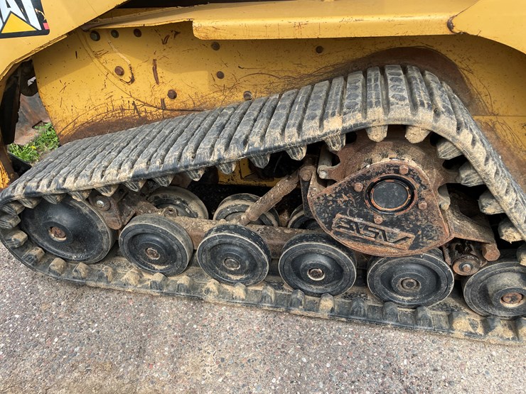 2002-caterpillar-257-image-13