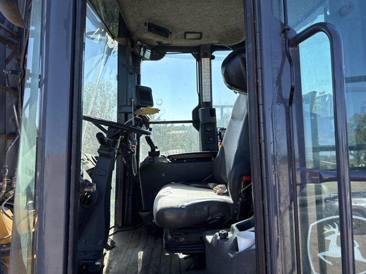 deere-844k-image-50