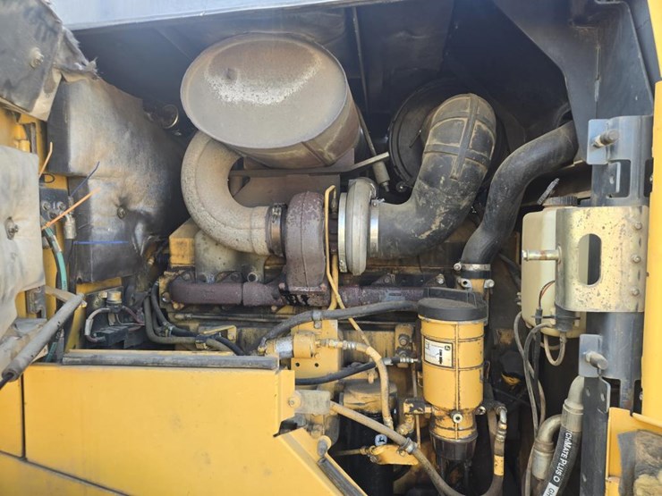 2007-deere-844j-image-49