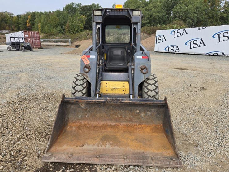 2001-new-holland-ls150-image-8