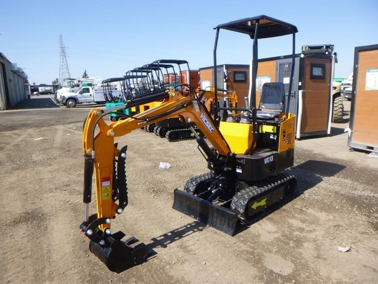 2025-vicsec-vc13-hydraulic-excavator-image-1