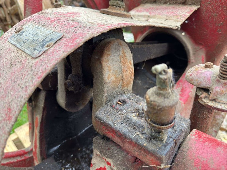 5hp-new-holland-image-5